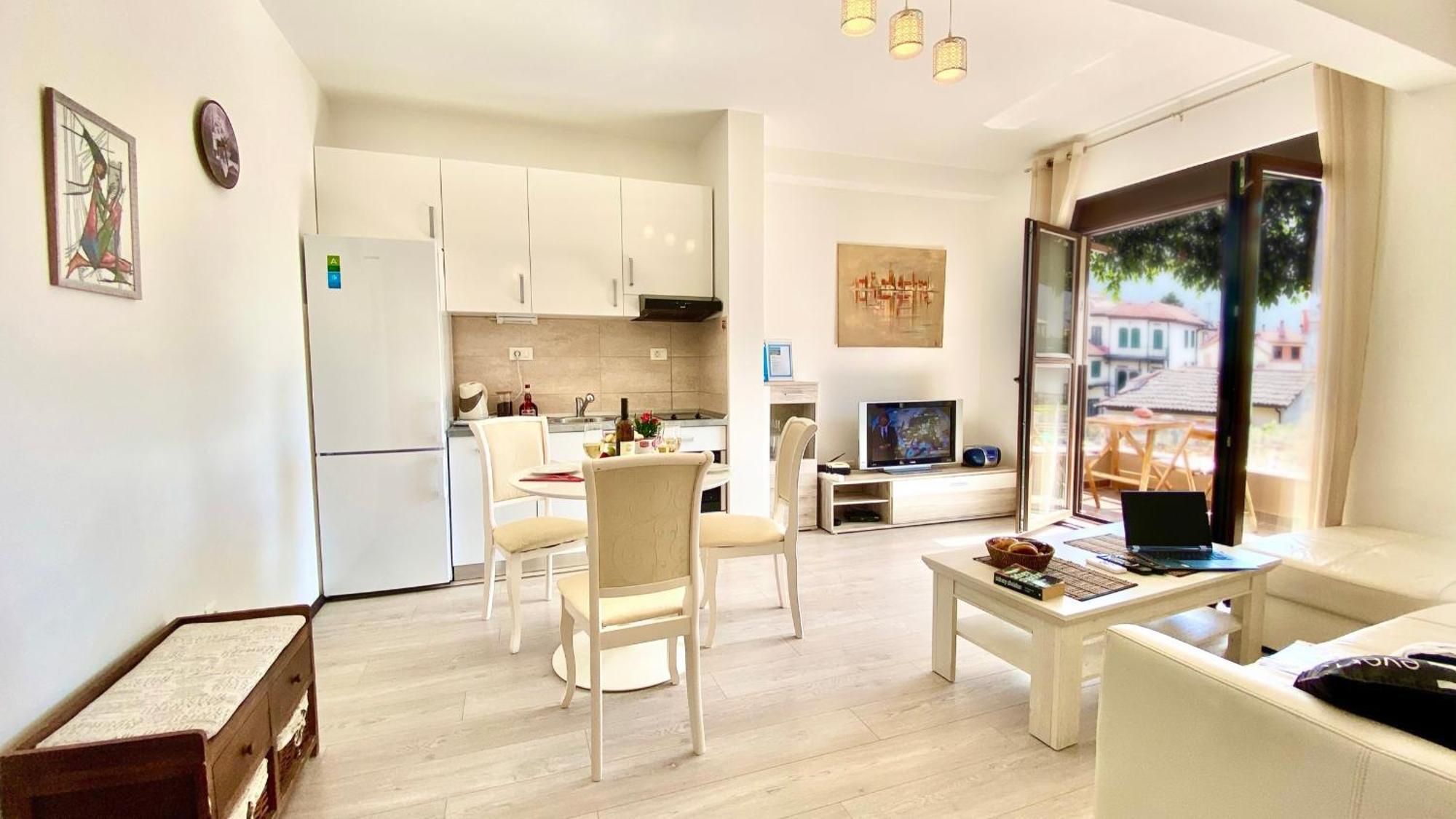 Karina Apartment Budva Bagian luar foto