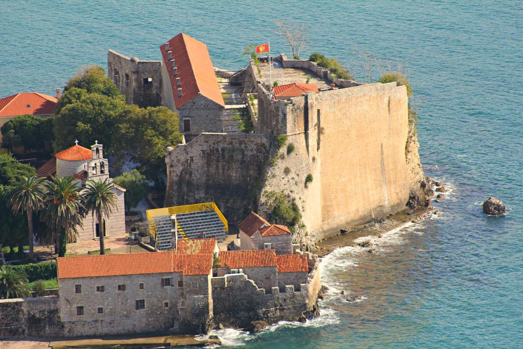 Karina Apartment Budva Bagian luar foto