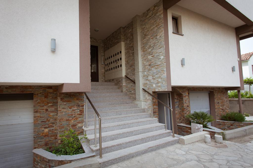 Karina Apartment Budva Bagian luar foto