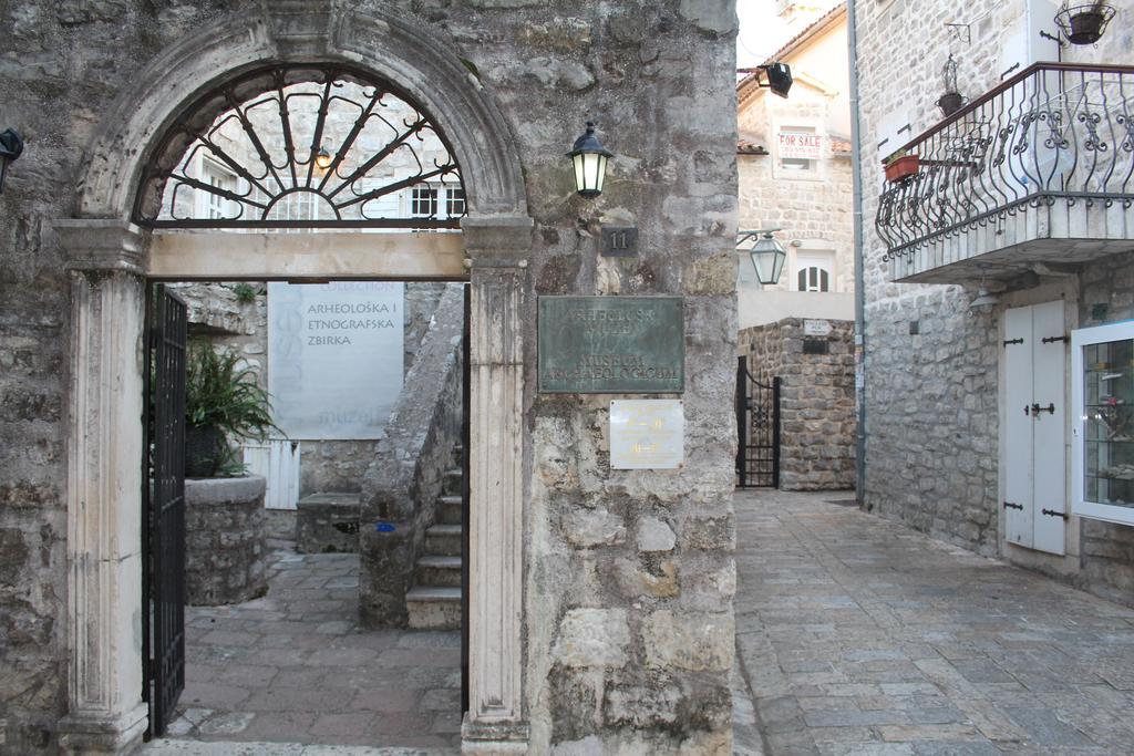Karina Apartment Budva Bagian luar foto