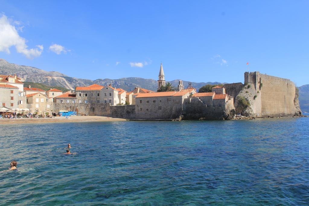 Karina Apartment Budva Bagian luar foto